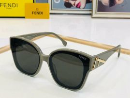 Picture of Fendi Sunglasses _SKUfw52140885fw